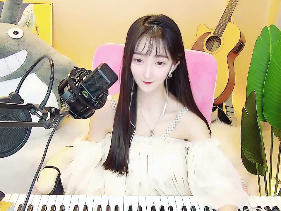杨瑾儿 - 视频 | 酷狗直播 | 一个真正唱歌的直播平台